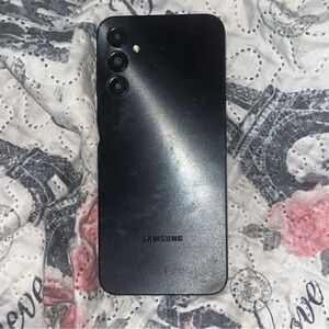 I am selling a Samsung Galaxy A14 5G